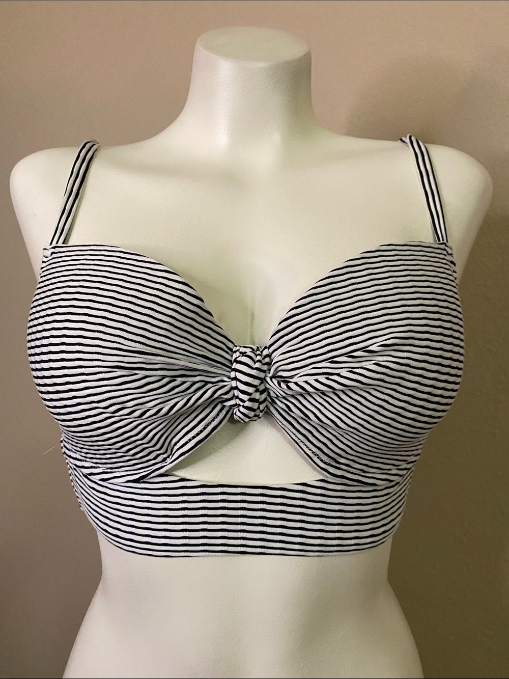 Shade & Store Striped Tie-Back rockabilly nautical swim Bra 34D 🖤